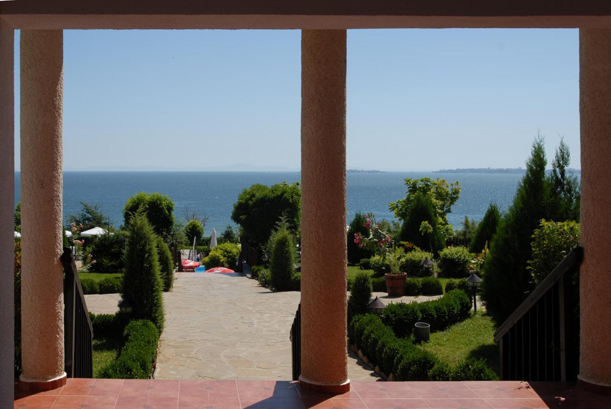 Monastery 1 Apart Complex First Line Sveti Vlas Bagian luar foto