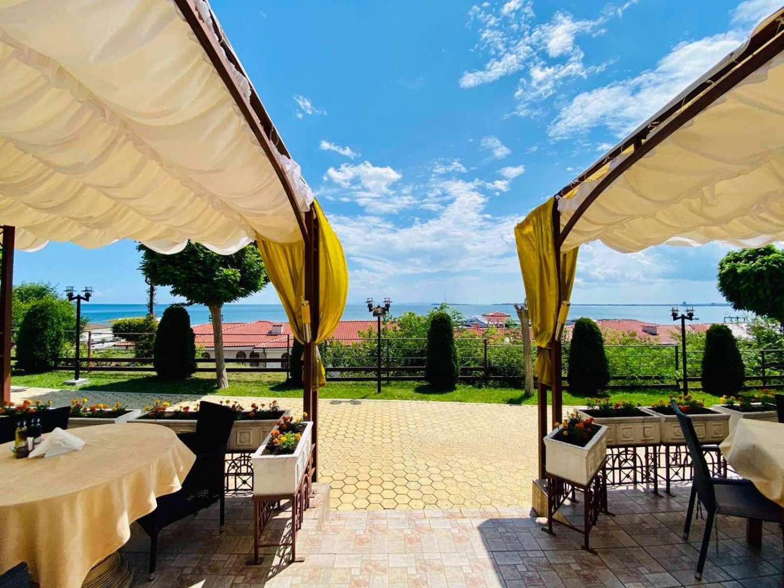 Monastery 1 Apart Complex First Line Sveti Vlas Bagian luar foto